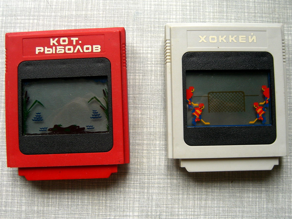 игра электроника им26 со сменными картриджами